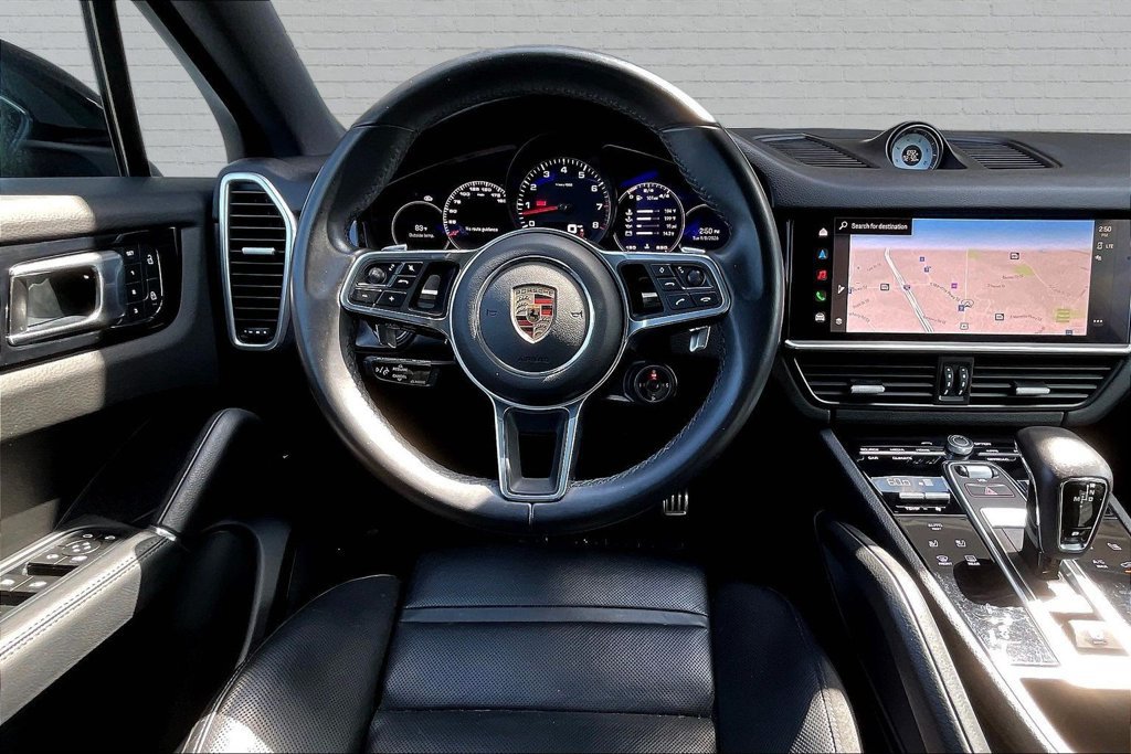 Used 2023 Porsche Cayenne S AWD/4WD image 8