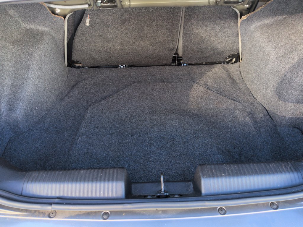 Used 2007 Ford Focus ZX4 Sedan FWD image 22