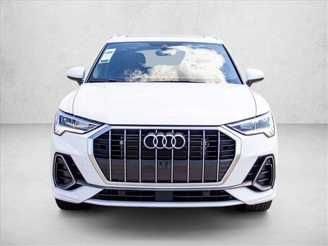 Used 2025 Audi Q3 2.0T Premium AWD/4WD image 2