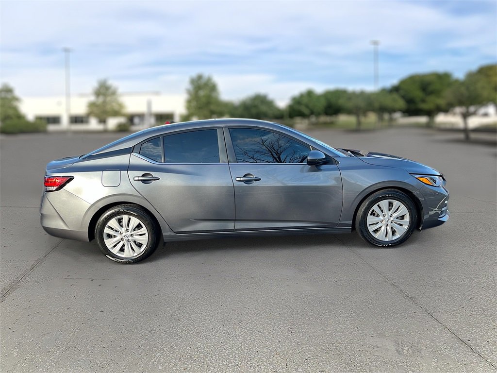 Used 2023 Nissan Sentra S image 7