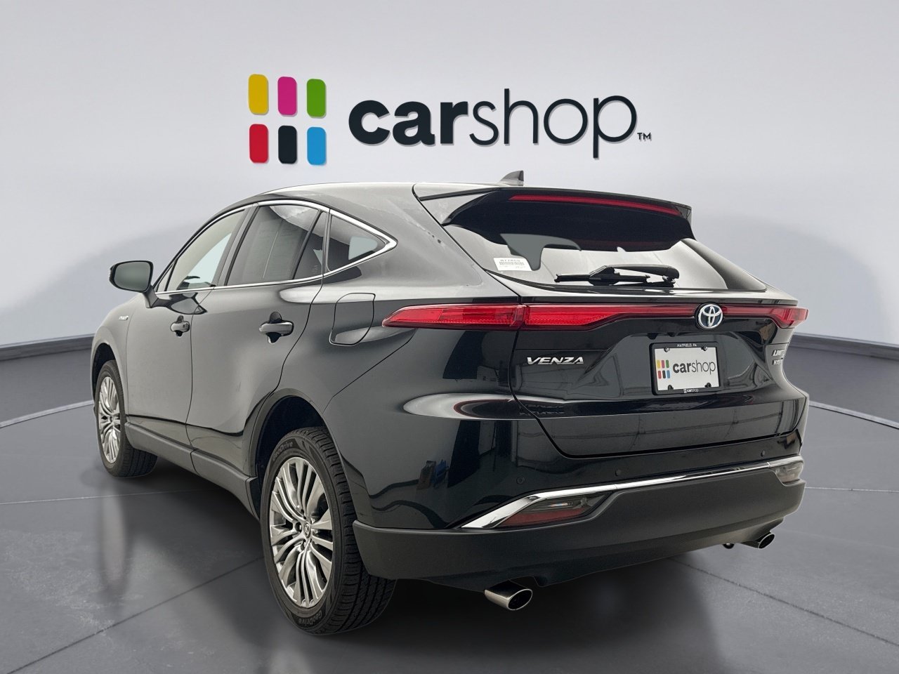 Used 2021 Toyota Venza Limited w/ Advanced Technology Package AWD/4WD image 3
