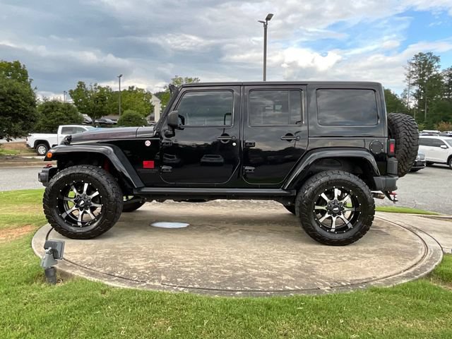 Used 2015 Jeep Wrangler Unlimited Rubicon AWD/4WD image 4