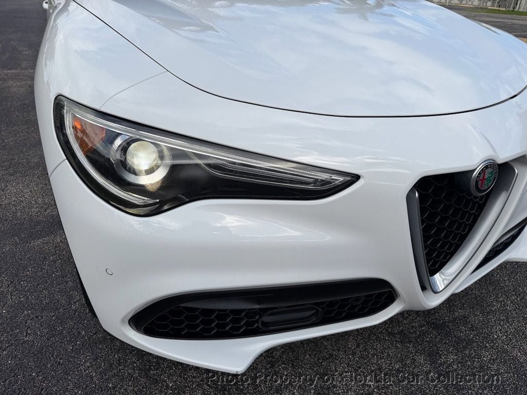 Used 2018 Alfa Romeo Stelvio Ti image 19