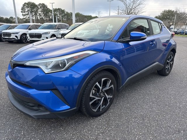 Used 2018 Toyota C-HR XLE image 7