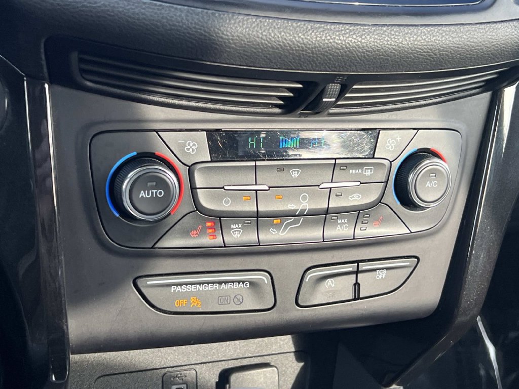 Used 2017 Ford Escape Titanium AWD/4WD image 20