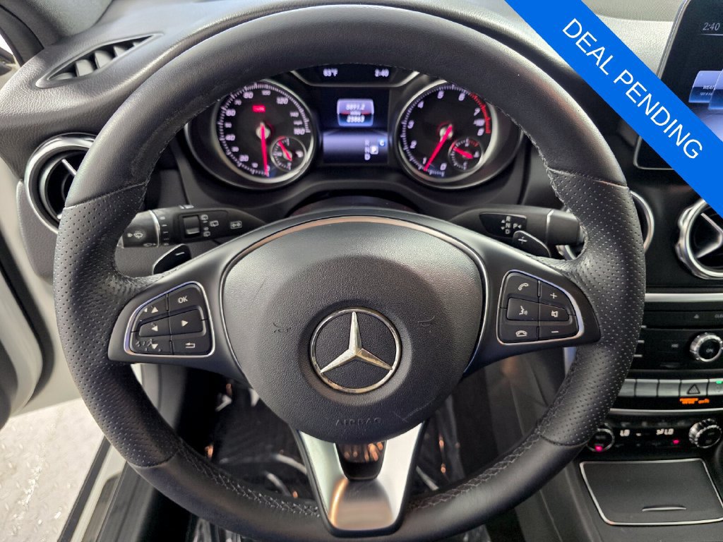 Used 2020 Mercedes-Benz GLA 250 4MATIC image 16