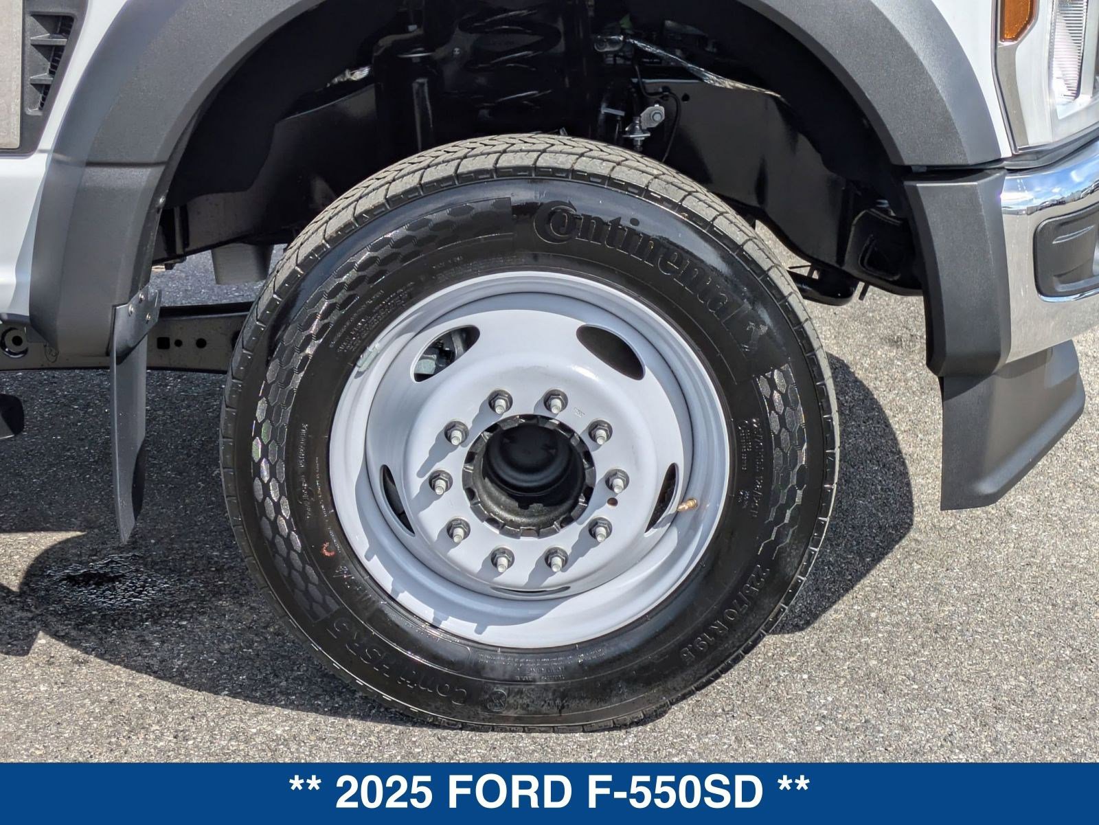 New 2025 Ford F550 2WD Crew Cab Super Duty image 12