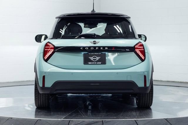 New 2026 MINI Cooper S FWD image 7