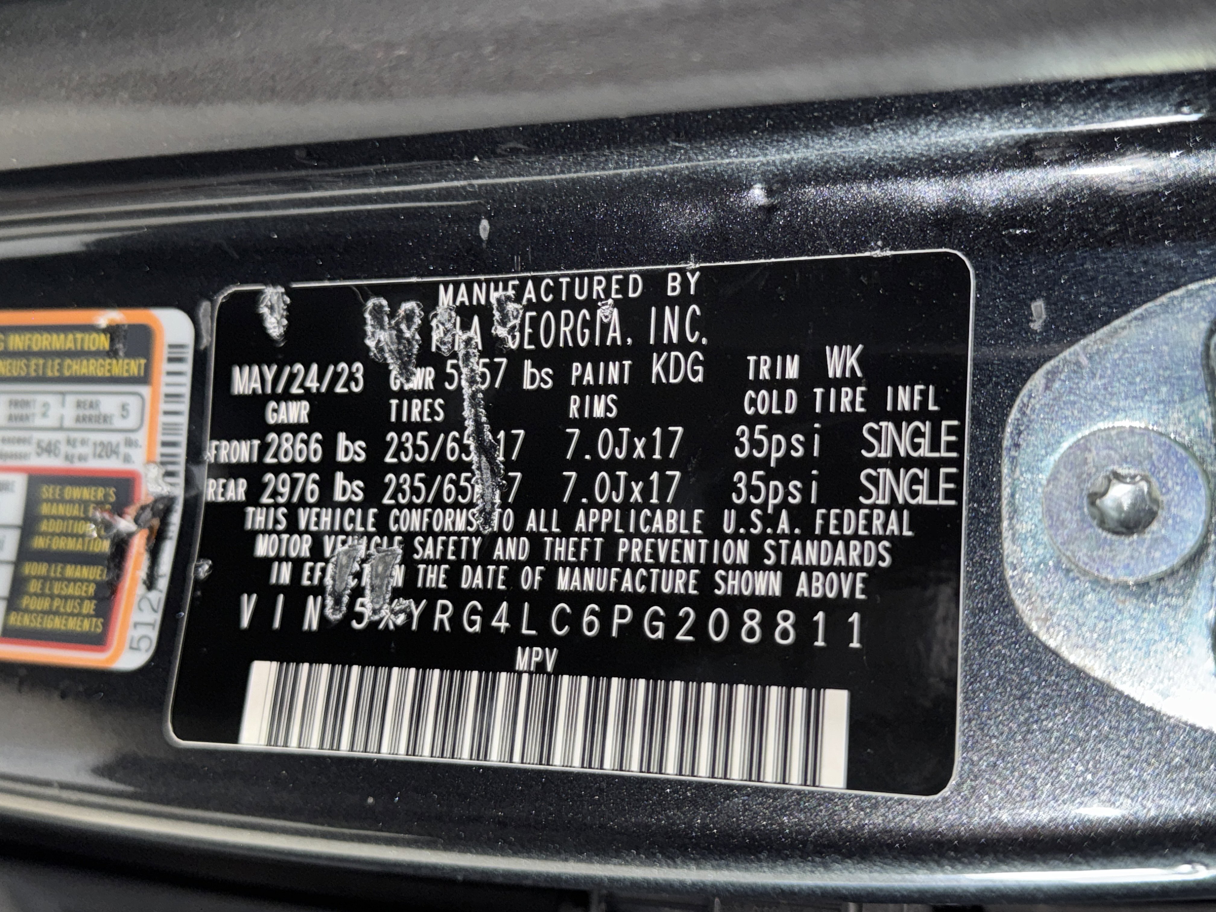 Used 2023 Kia Sorento LX image 35