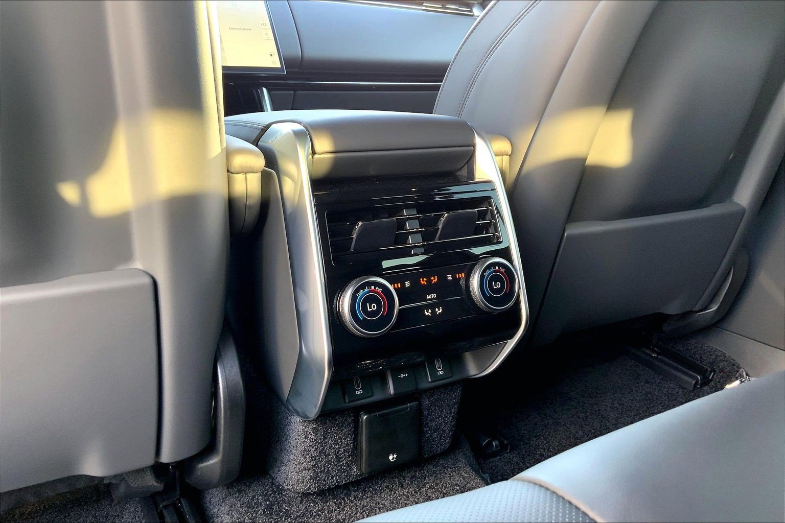 New 2026 Land Rover Range Rover SE AWD/4WD image 20