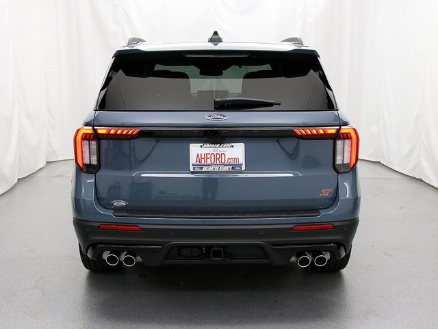 New 2026 Ford Explorer ST image 6