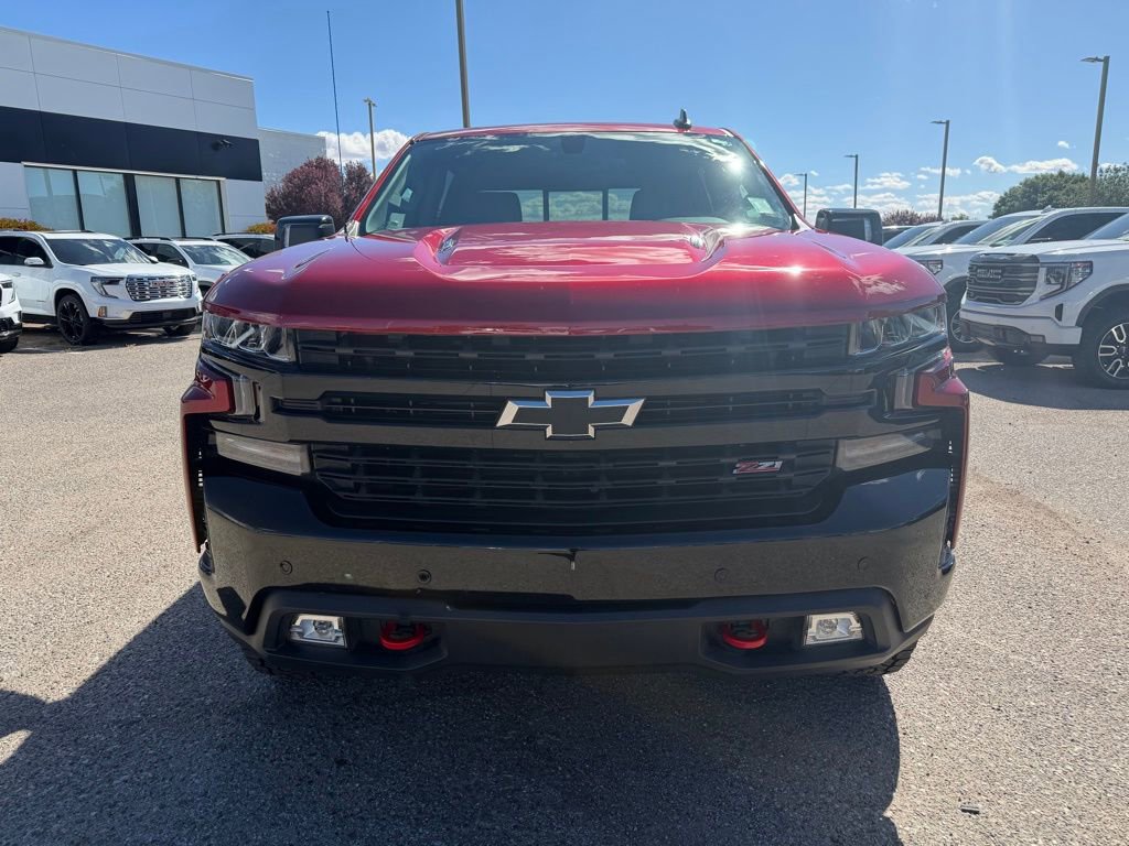 Used 2021 Chevrolet Silverado 1500 LT Trail Boss w/ Convenience Package II image 2