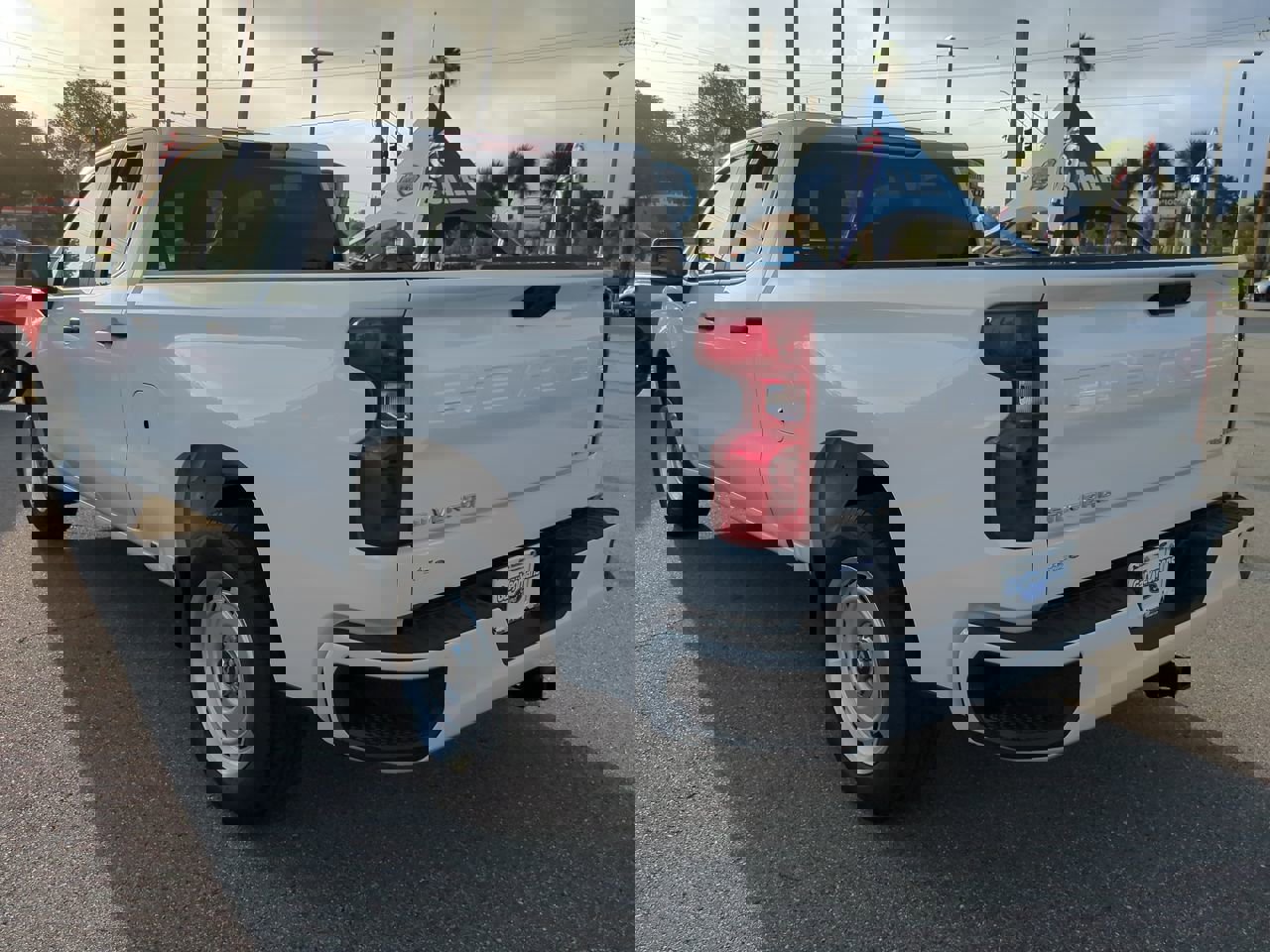 Used 2025 Chevrolet Silverado 1500 Custom image 6