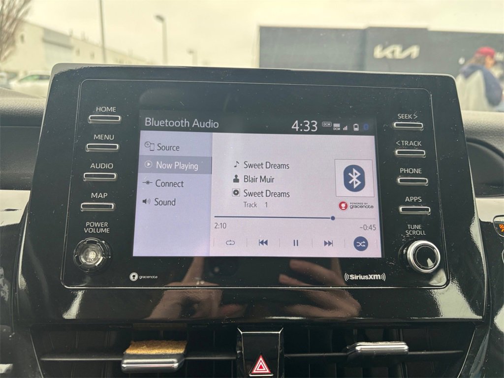 Used 2022 Toyota Camry SE image 17