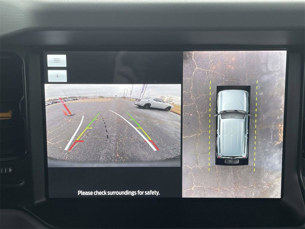 Used 2023 Ford Bronco Badlands image 20