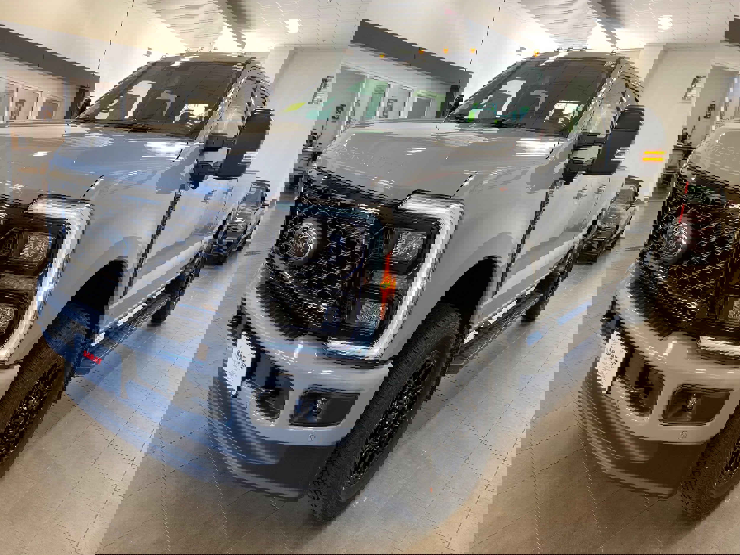 New 2025 Ford F350 Lariat w/ Lariat Ultimate Package image 4