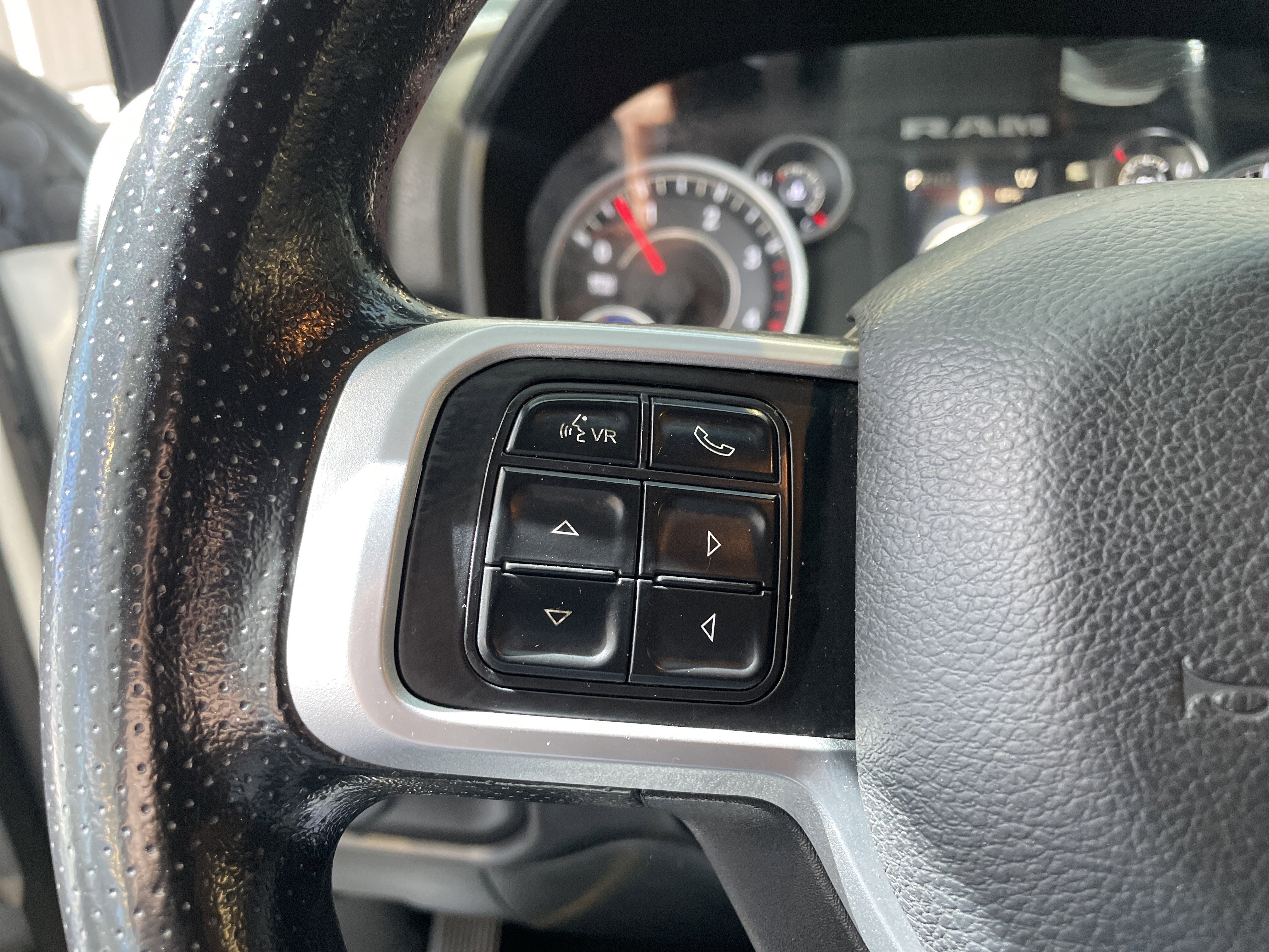 Used 2022 RAM 3500 Big Horn AWD/4WD image 20