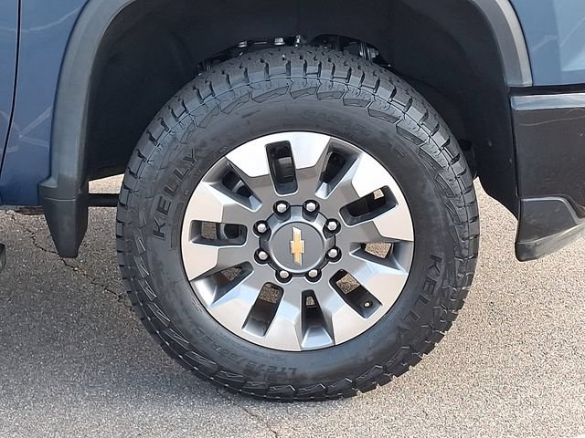 Used 2024 Chevrolet Silverado 2500 Custom w/ Custom Convenience Package AWD/4WD image 29