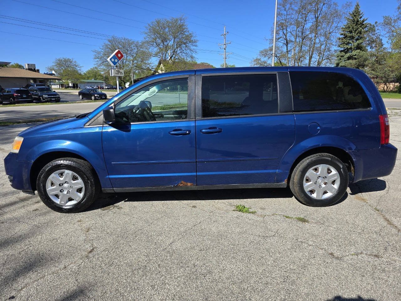 Used 2010 Dodge Grand Caravan SE FWD image 4