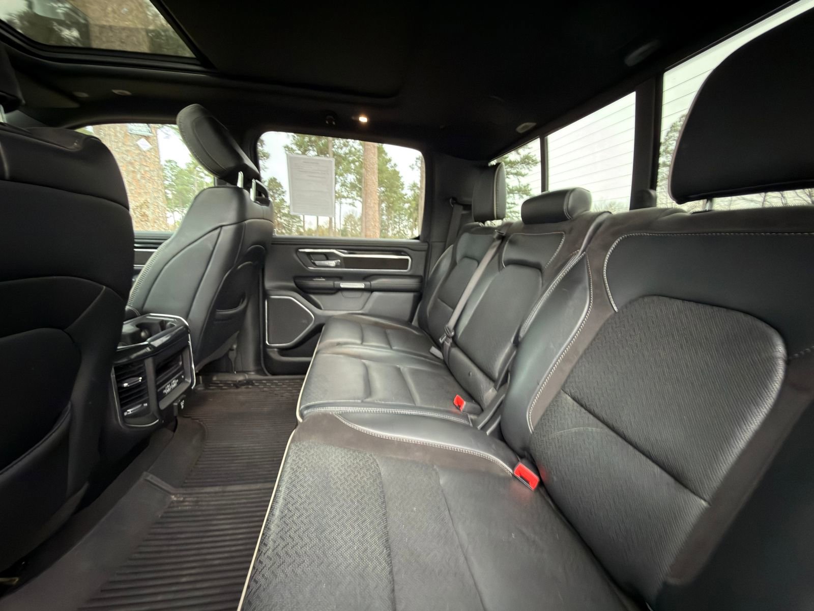 Used 2021 RAM 1500 Laramie image 14