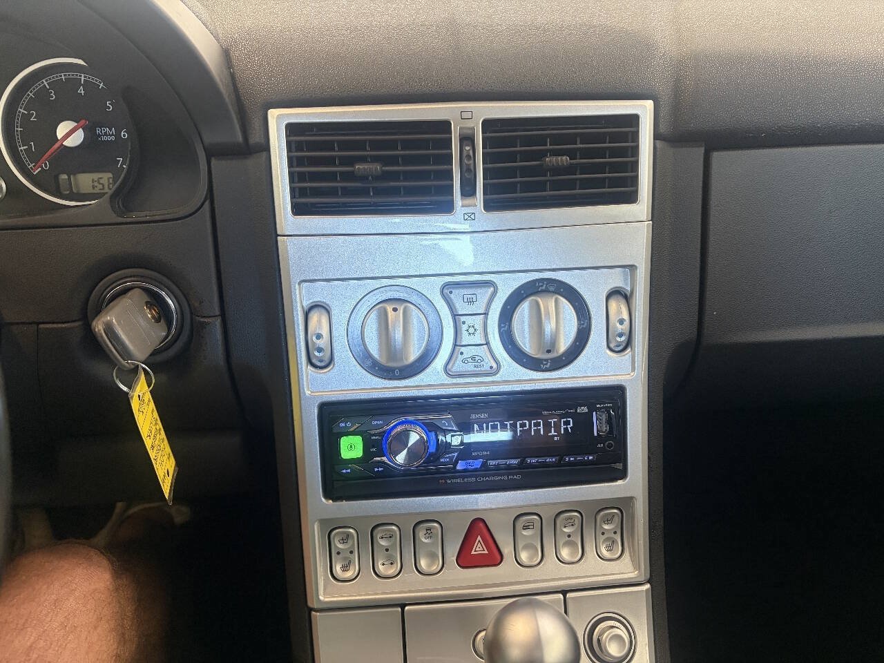 Used 2004 Chrysler Crossfire Coupe RWD image 13