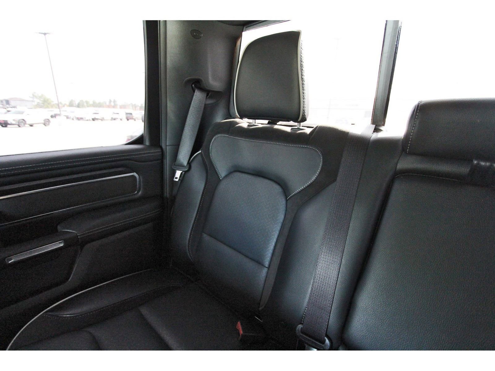 Used 2024 RAM 1500 Laramie image 14