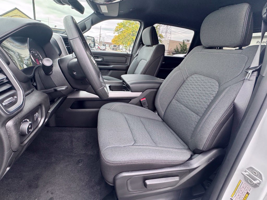 New 2026 RAM 1500 Express AWD/4WD image 14