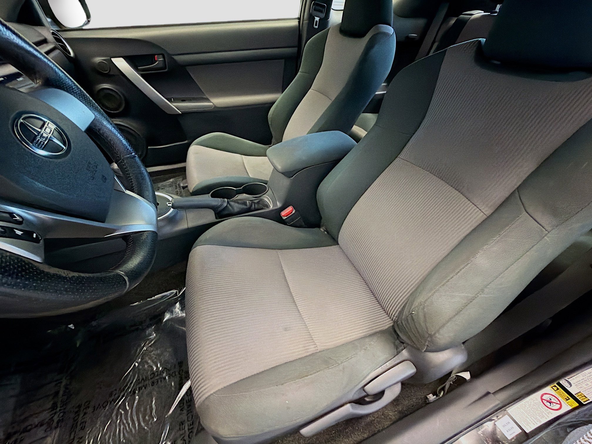 Used 2015 Scion tC image 10
