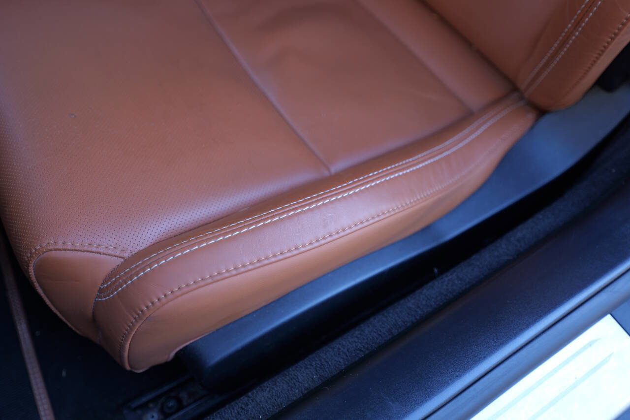 Used 2021 Jaguar F-TYPE R image 75