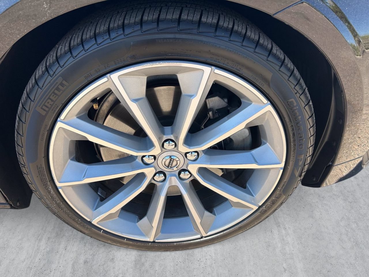 Used 2020 Volvo S60 T6 Momentum AWD/4WD image 9