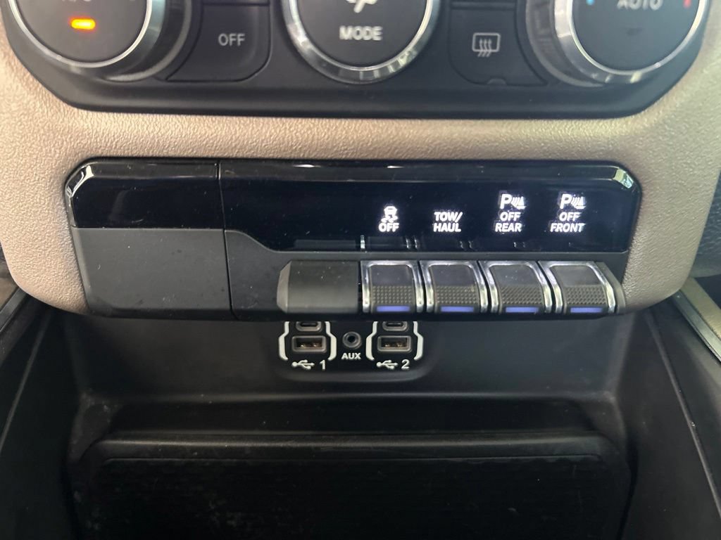 Used 2022 RAM 1500 Laramie AWD/4WD image 53