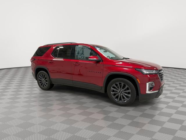Used 2023 Chevrolet Traverse RS image 13