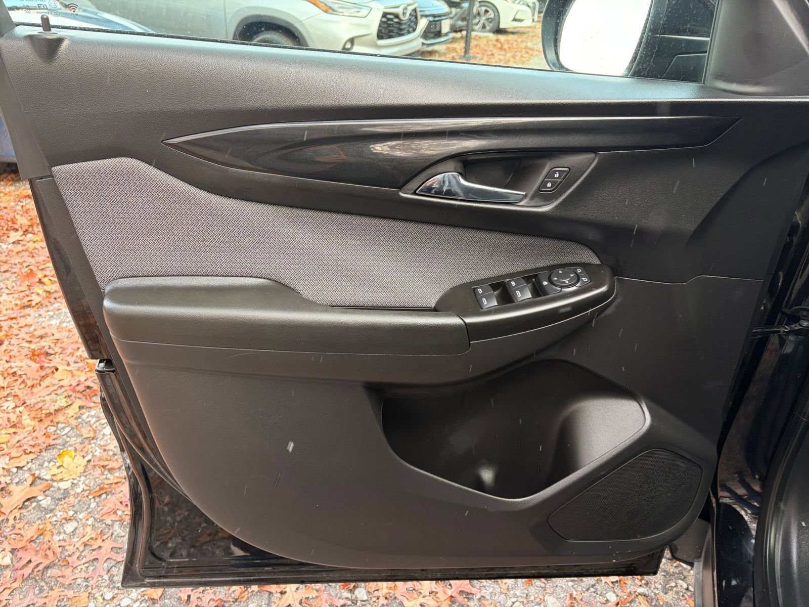 Used 2025 Chevrolet TrailBlazer LT image 20