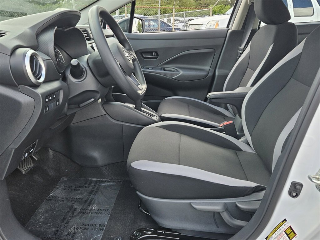 New 2025 Nissan Versa S w/ Trunk Package image 3