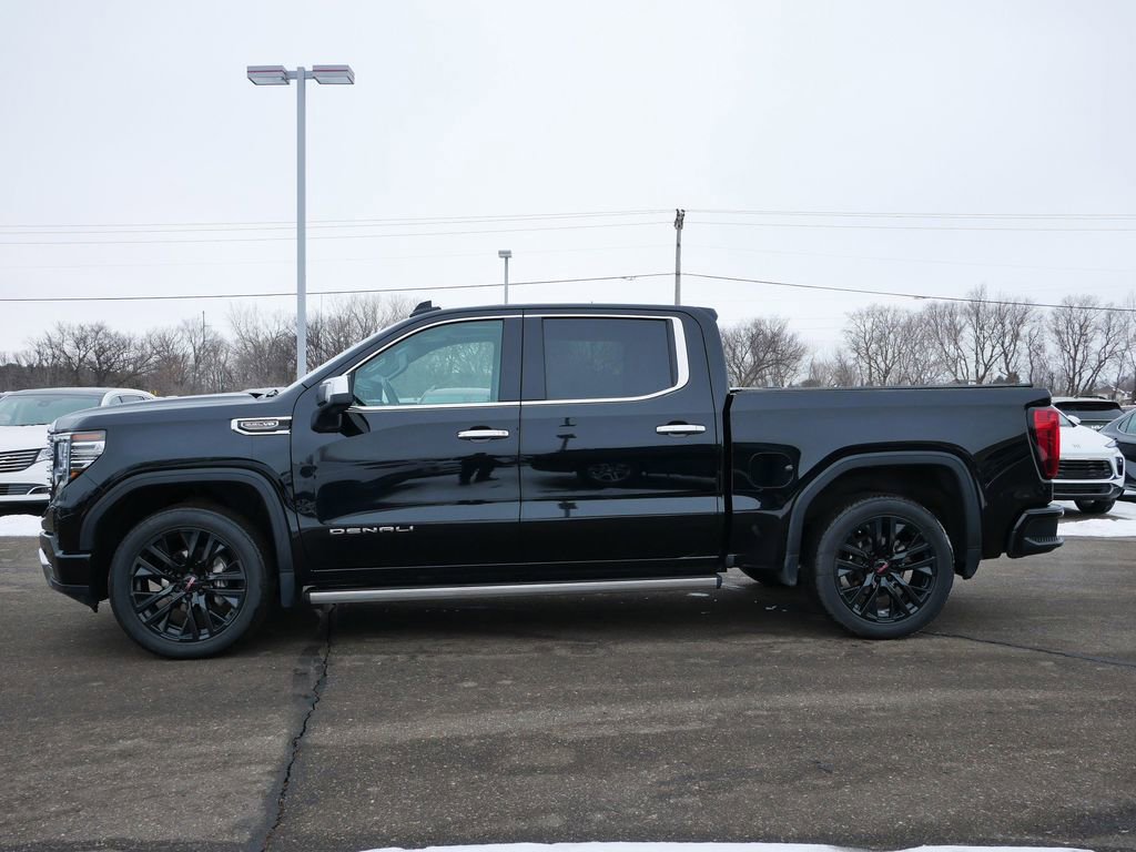 Used 2024 GMC Sierra 1500 Denali w/ Denali Reserve Package image 4