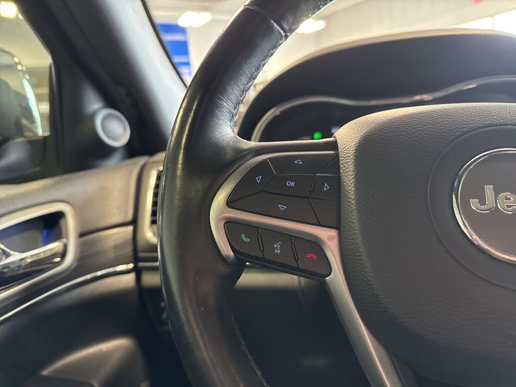 Used 2019 Jeep Grand Cherokee Limited w/ Luxury Group II image 12