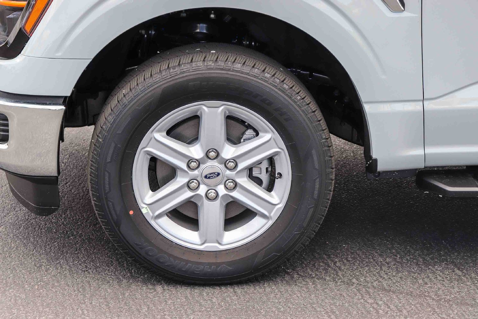 Used 2026 Ford F150 XLT w/ Equipment Group 302A MID RWD image 9