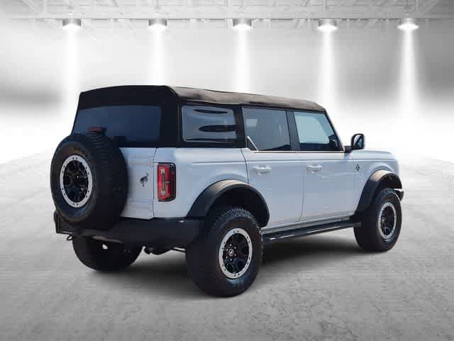 Used 2023 Ford Bronco Outer Banks w/ Sasquatch Package AWD/4WD image 8