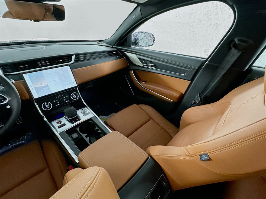 New 2024 Jaguar XF R-Dynamic SE image 25