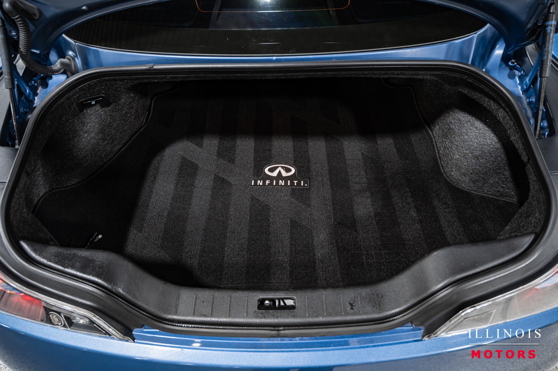 Used 2013 INFINITI G37 Sport image 33