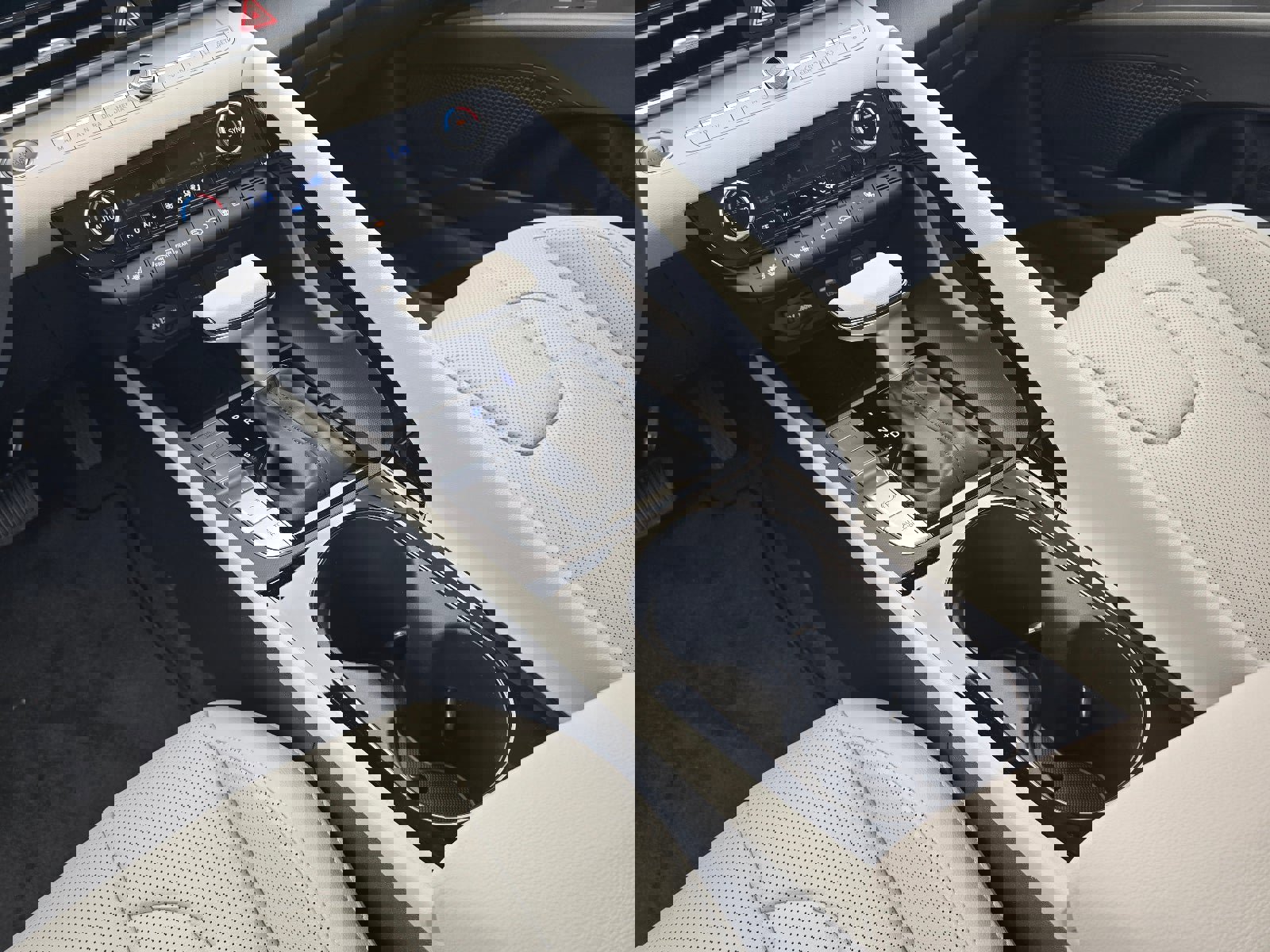 New 2026 Hyundai Elantra Limited image 16