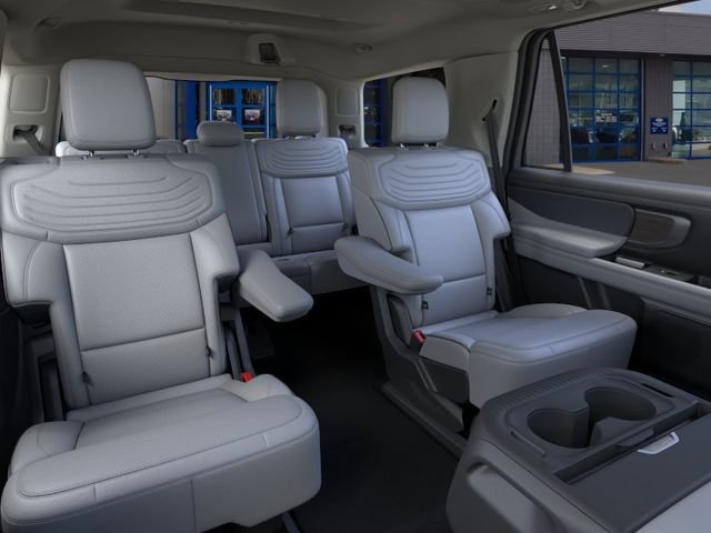 New 2025 Ford Expedition Platinum w/ Platinum Ultimate Package AWD/4WD image 11