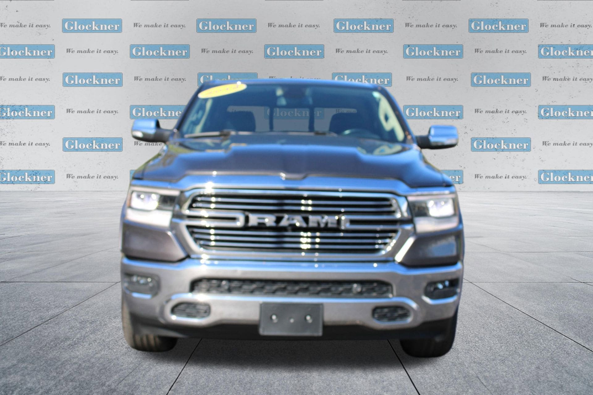 Used 2019 RAM 1500 Laramie AWD/4WD image 2