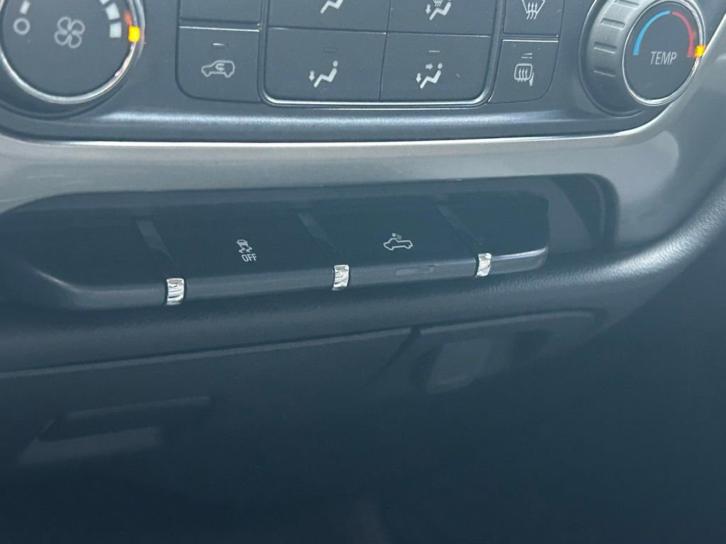 Used 2018 Chevrolet Silverado 1500 LT image 44