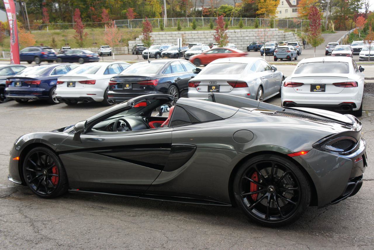 Used 2019 McLaren 570S Spider RWD image 7