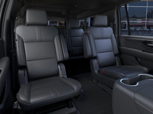 New 2026 Chevrolet Suburban RST w/ RST Capability Package AWD/4WD image 18