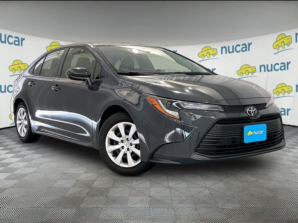 Used 2026 Toyota Corolla LE FWD image 1