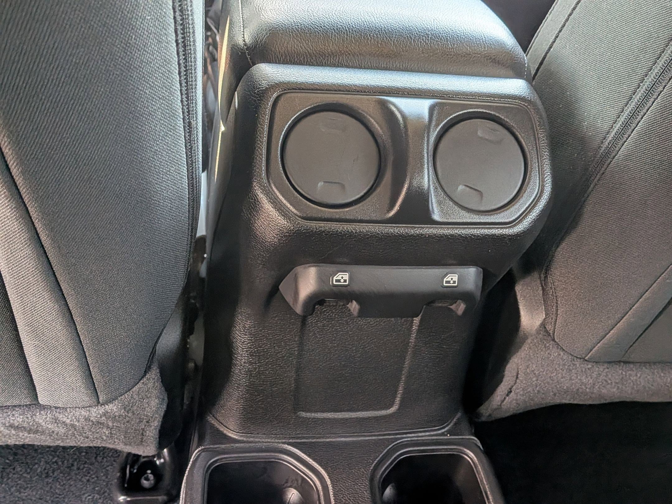 Used 2022 Jeep Wrangler Unlimited Sport image 30