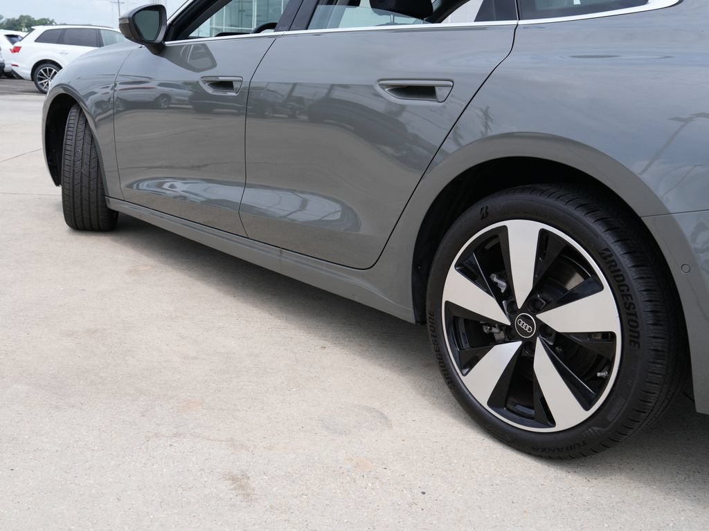 Used 2025 Audi A5 2.0T Premium w/ Convenience Package AWD/4WD image 10
