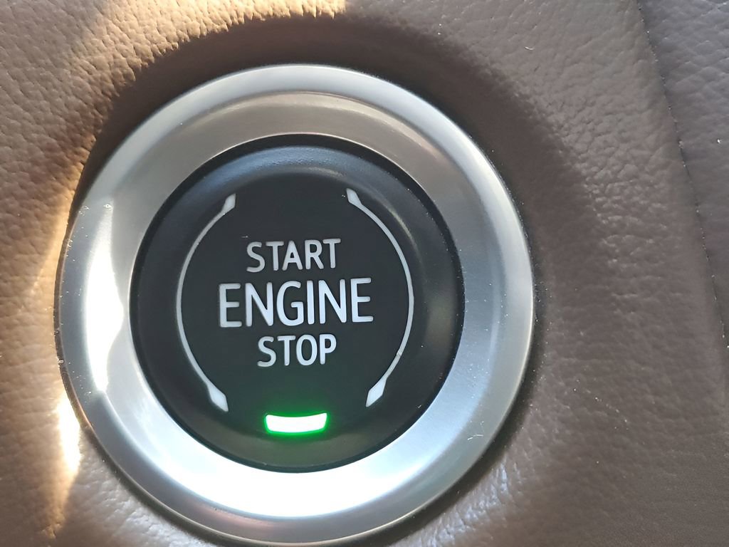 Used 2021 Chevrolet Suburban High Country image 39